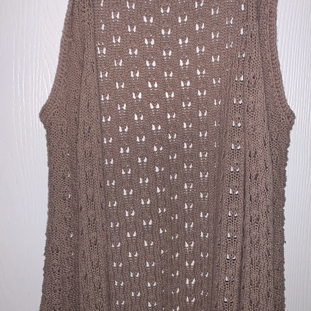 Cover-Up - Picture 2 of 4